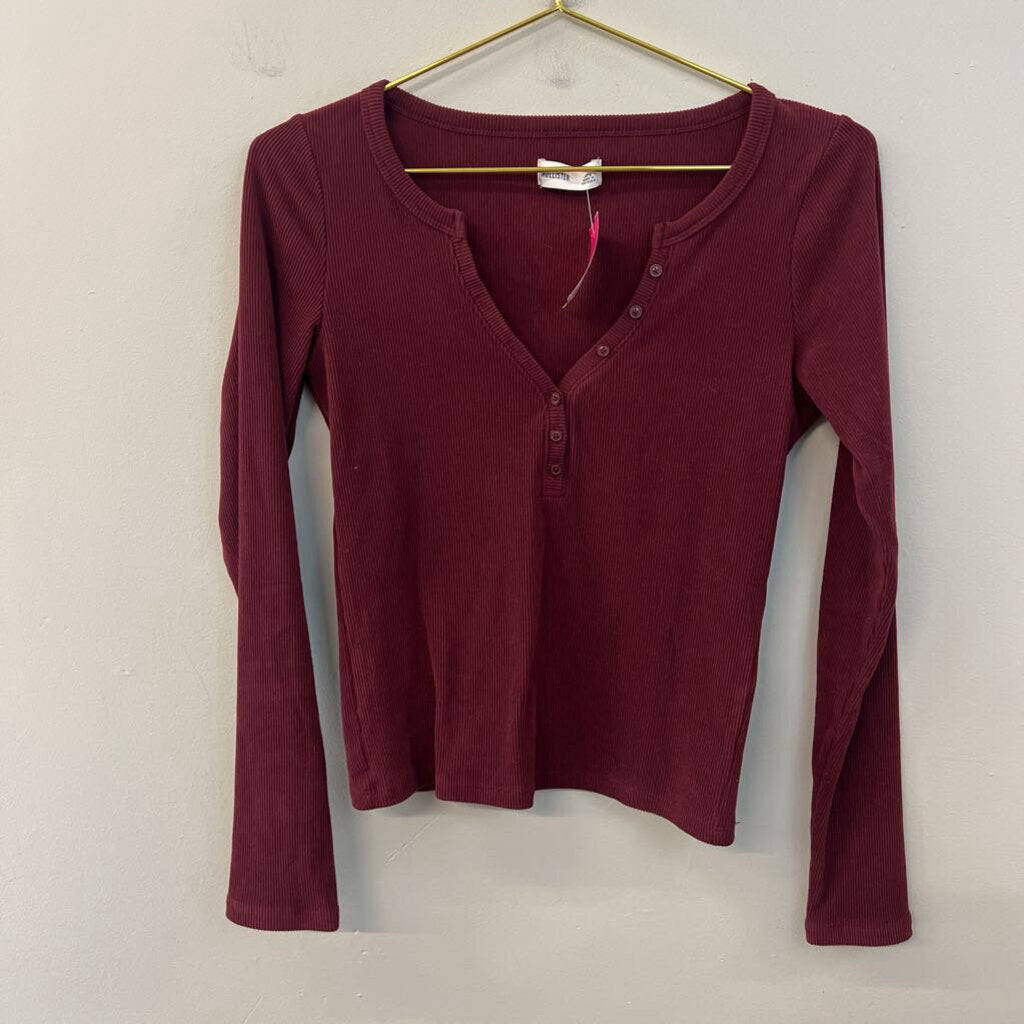 Hollister Burgundy Ribbed Long Sleeve Henley Top Medium