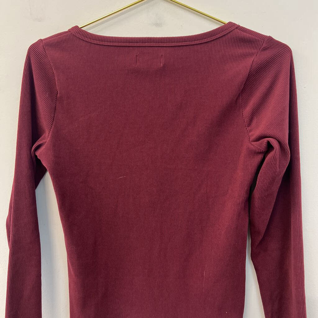 Hollister Burgundy Ribbed Long Sleeve Henley Top Medium