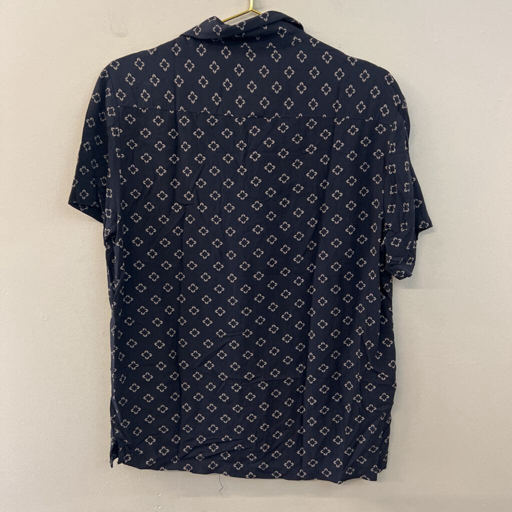Denim and Flower Navy/ White Print Short Sleeve Button Down Top Large