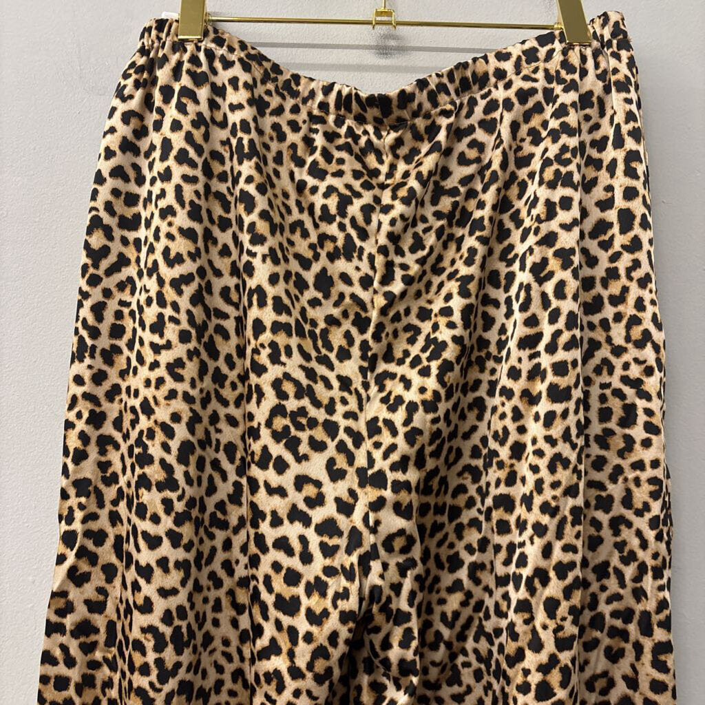 Brown/ Black Leopard Print Silky Pull On Pants Medium