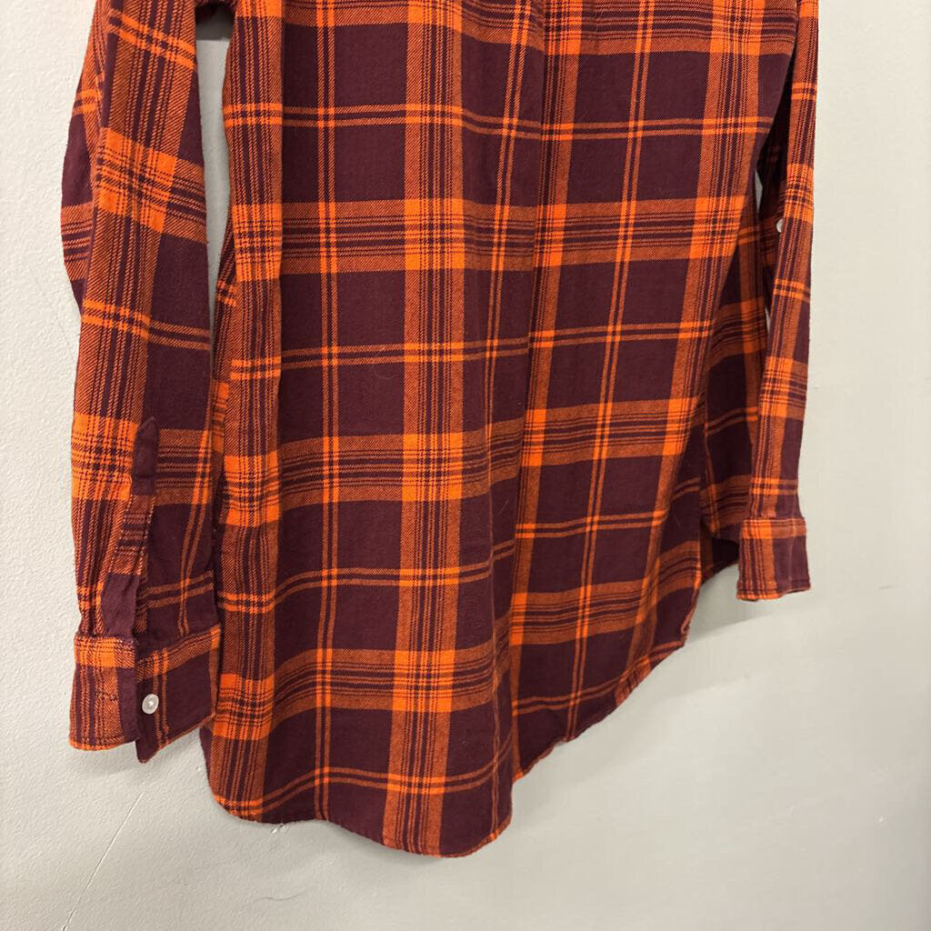 UG Apparel Virginia Tech Plaid Button Up Shirt Medium