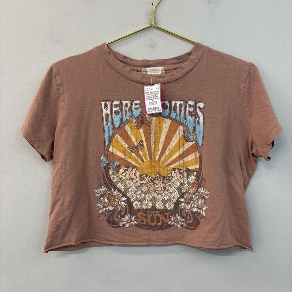 Altar'd State Here Comes The Sun Cropped Graphic Tee Medium