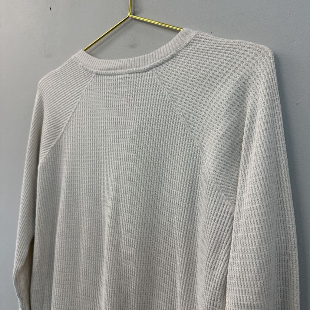 American Eagle Waffle Knit Longsleeve V-Neck Small