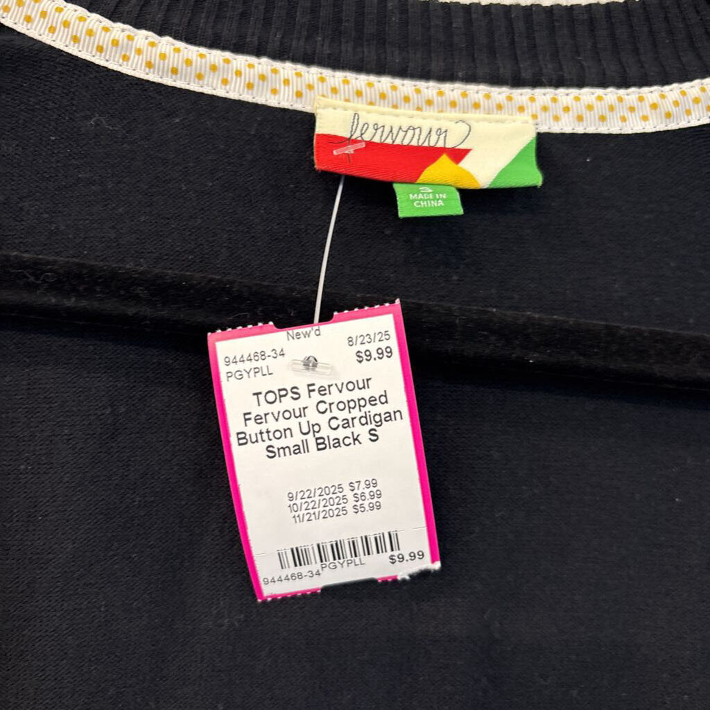 Fervour Cropped Button Up Cardigan Small