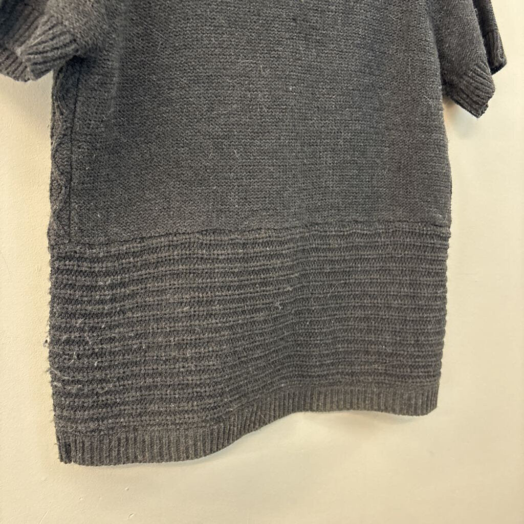 Fresh Knit Short Sleeve Buckle Sweater Extra Large