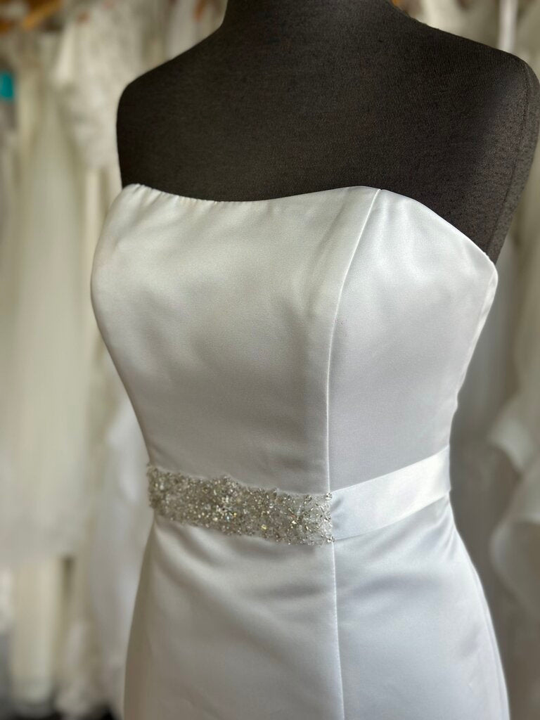 David's Bridal Satin Strapless Wedding Gown 8