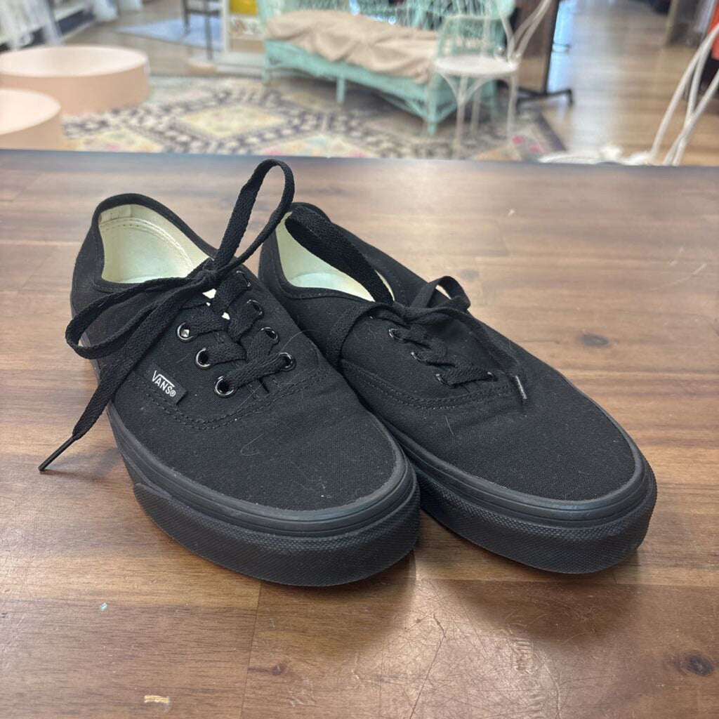 Vans Black Authentic Canvas Low Sneakers 6.5