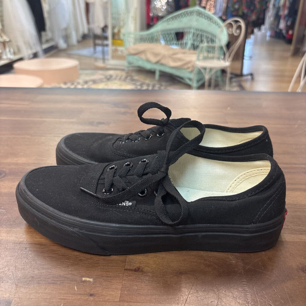 Vans Black Authentic Canvas Low Sneakers 6.5