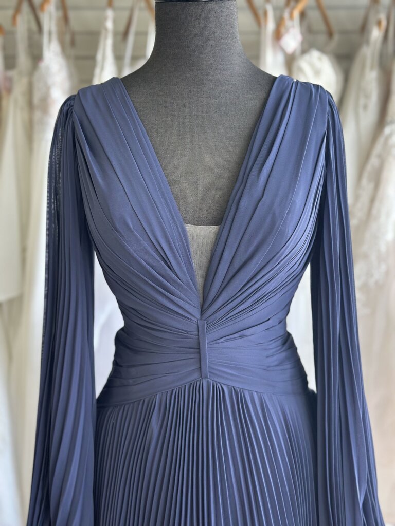 Blue Pleated Long Sleeve Long Formal Dress Medium