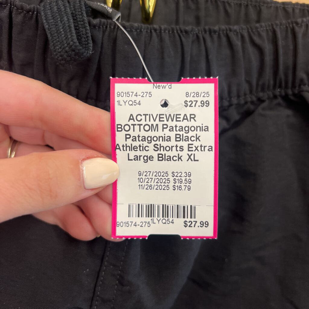 Patagonia Black Athletic Shorts Extra Large