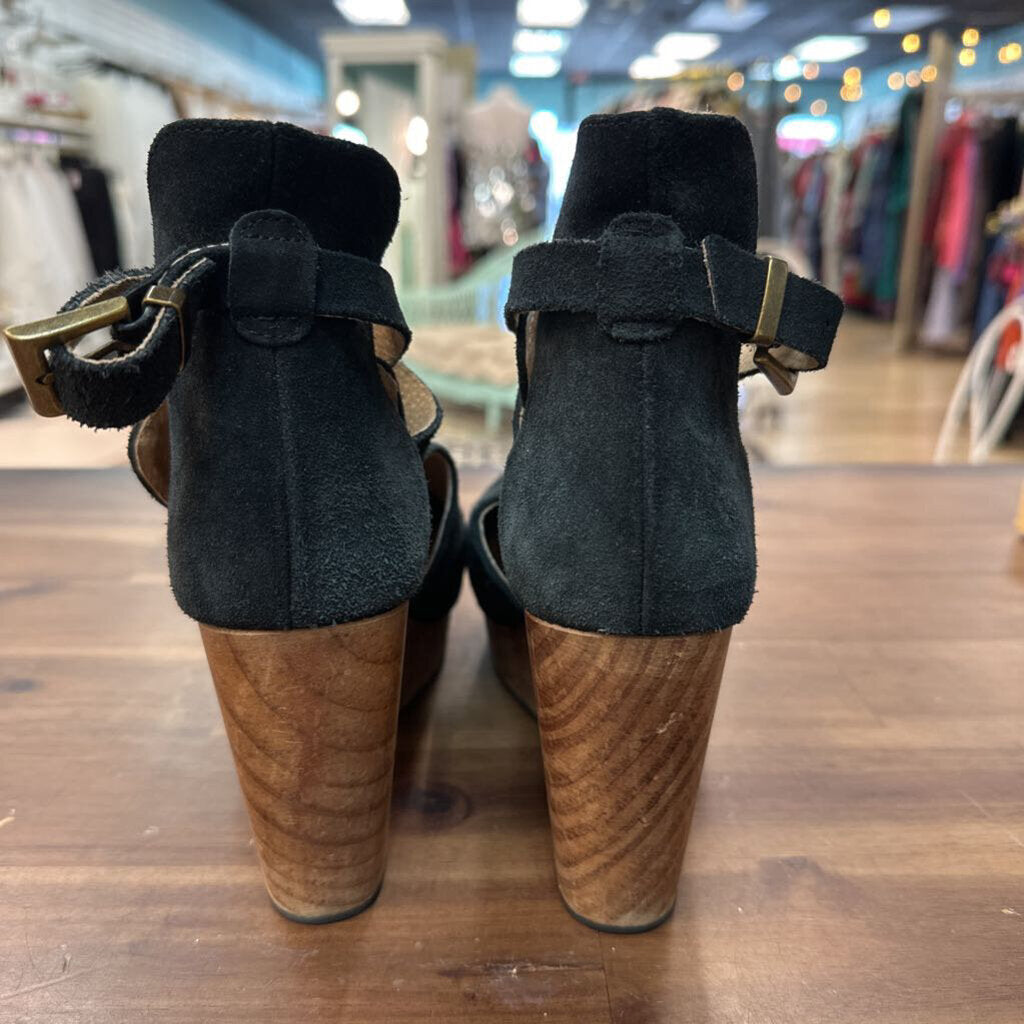 Free People Black Suede Cedar Clogs 38