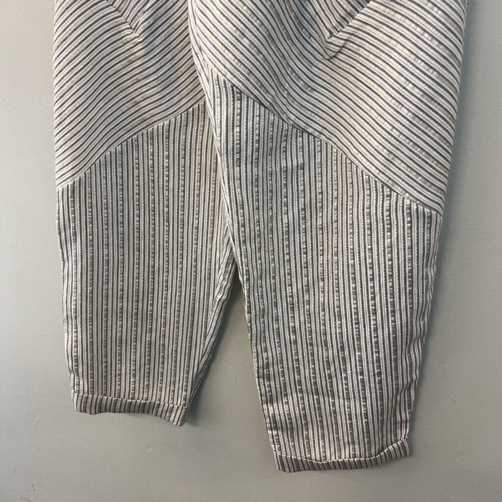 Ozai N Ku White/ Grey Metallic Striped Wide Leg Pull On Pants Medium