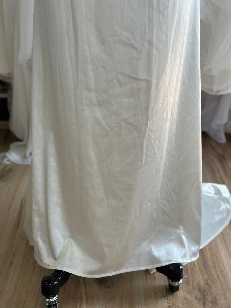 Lulus Ivory Silky Square Neck Bridal Gown Extra Large