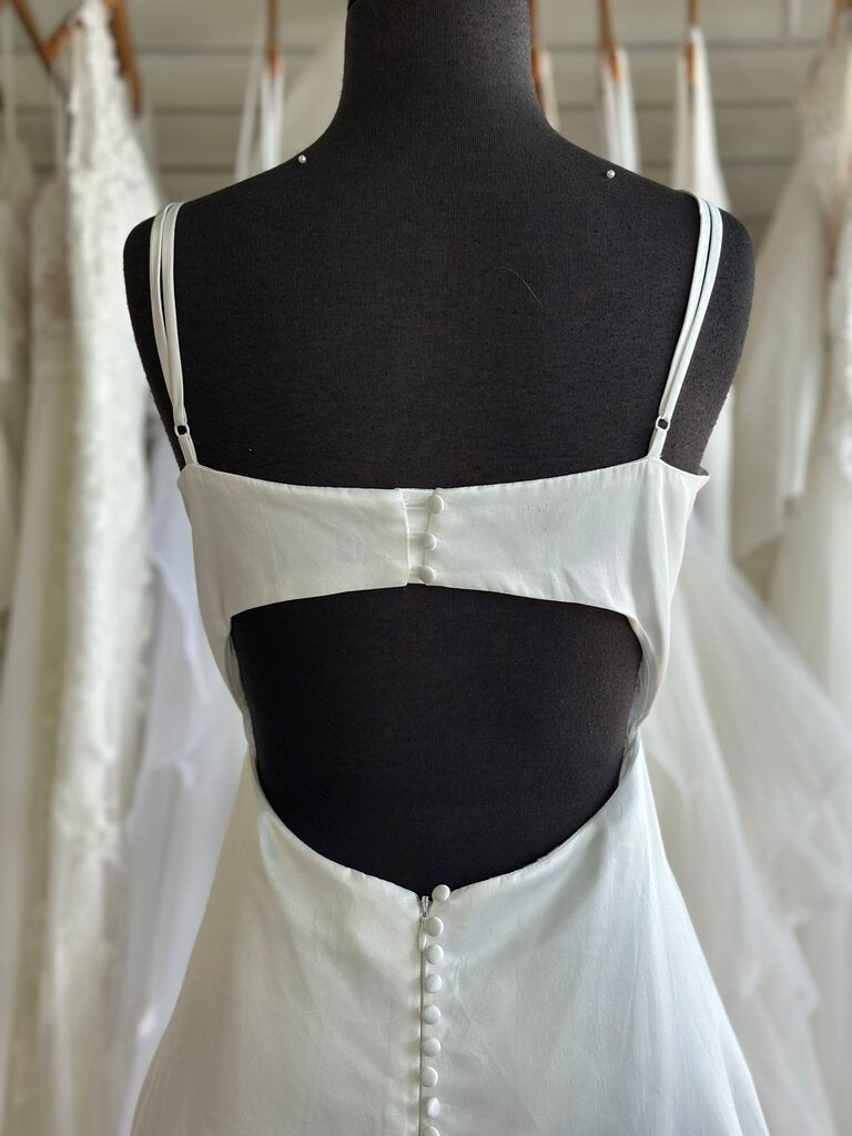 Lulus Ivory Simple A Line Bridal Gown Extra Large
