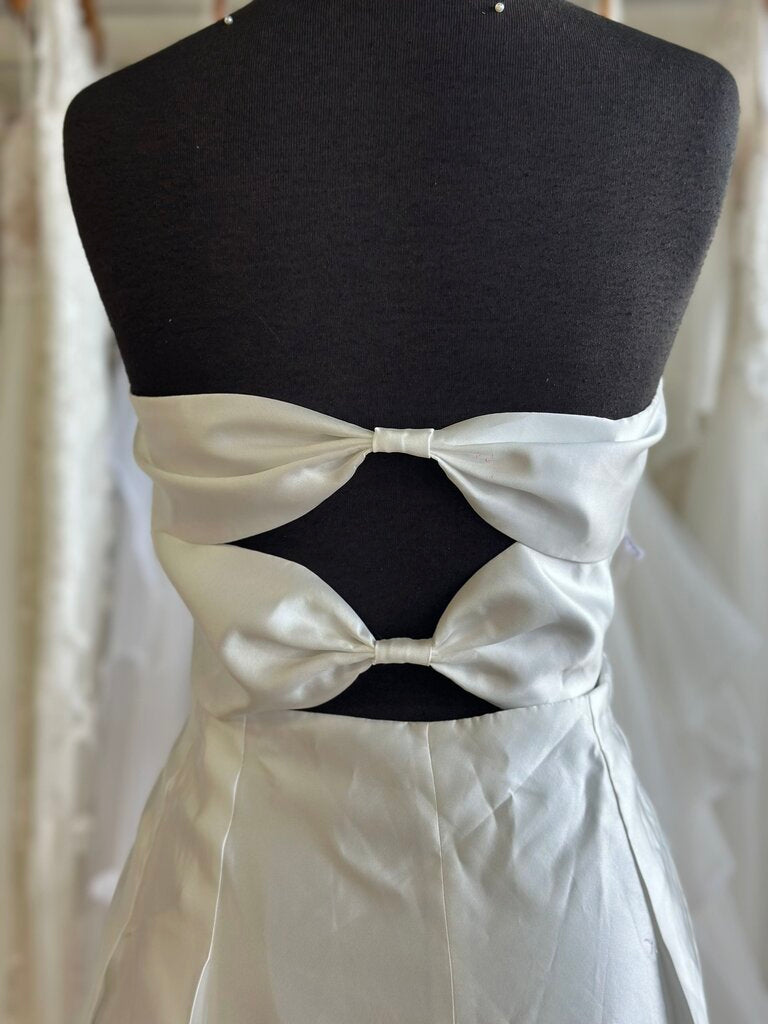 Lulus Ivory Strapless A Line Bridal Gown Extra Large