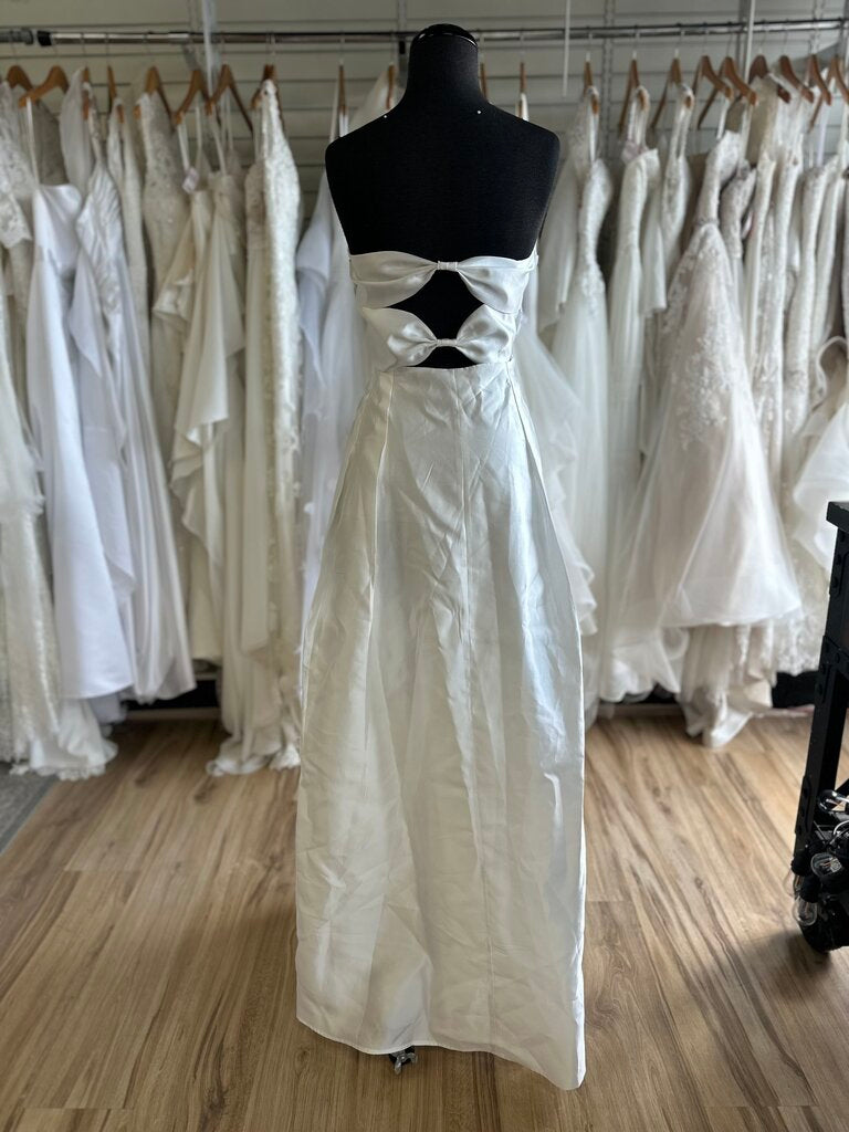 Lulus Ivory Strapless A Line Bridal Gown Extra Large