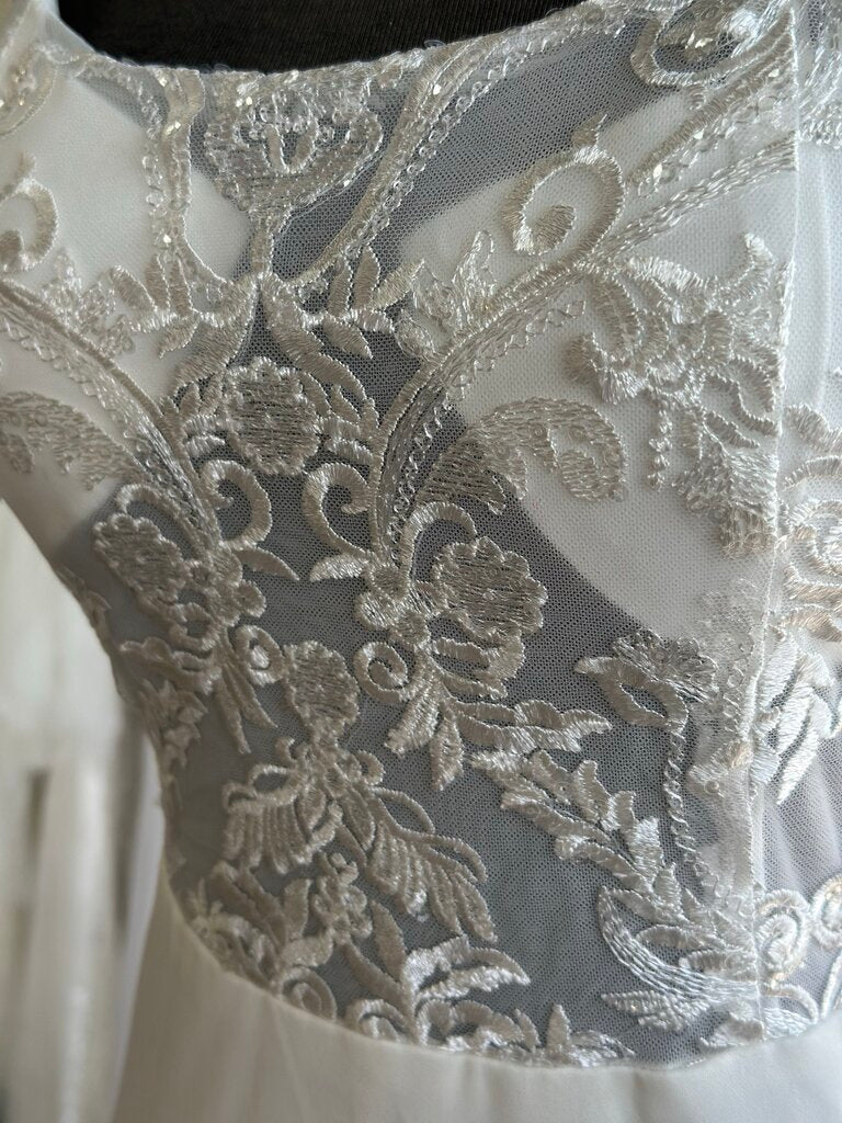 Lulus Ivory Lace Top Crepe Skirt Bridal Gown Extra Large