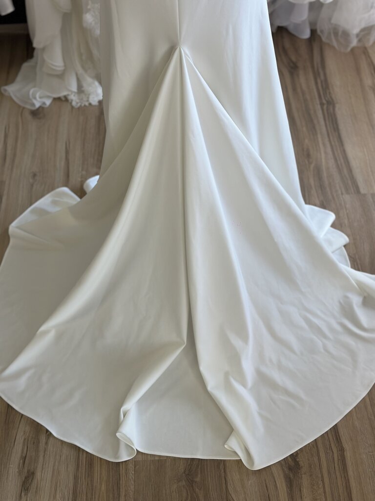 Lulus Ivory Embellished Lace Top Crepe Skirt Fitted Bridal Gown Large
