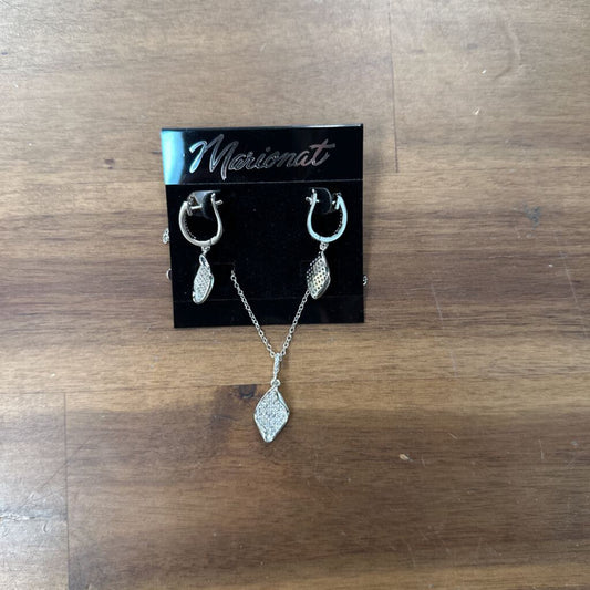 Marionat Silver/ Rhinestone Earrings/ Pendant Necklace Set