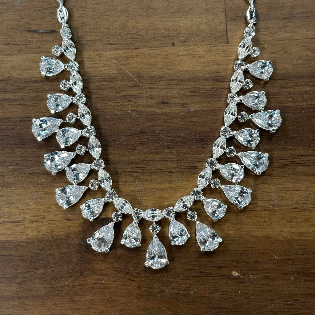 Marionat Silver/ Rhinestone Statement Necklace