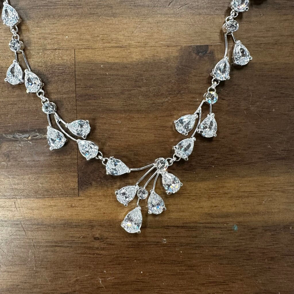 Marionat Silver/ Rhinestone Statement Necklace