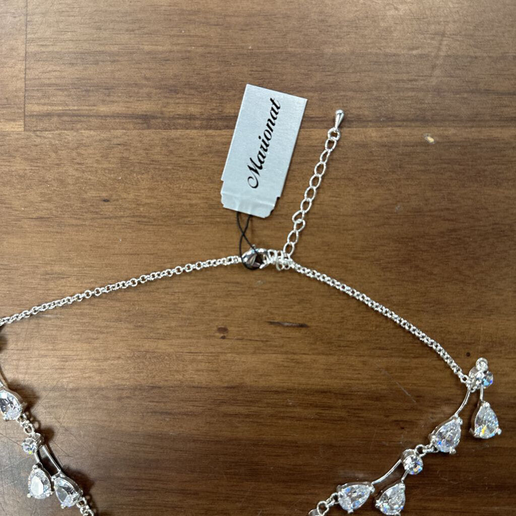 Marionat Silver/ Rhinestone Statement Necklace