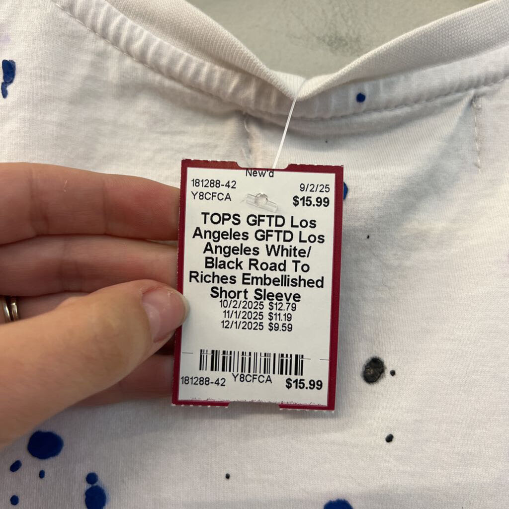 GFTD Los Angeles White/ Black Road To Riches Embellished Short Sleeve Graphic Tee Small
