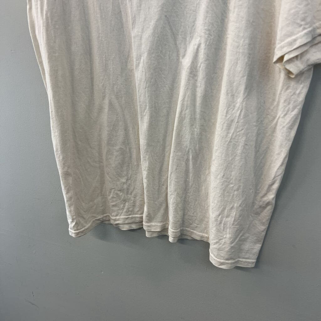 Disnet White Mickey Short Sleeve Graphic Tee 2X