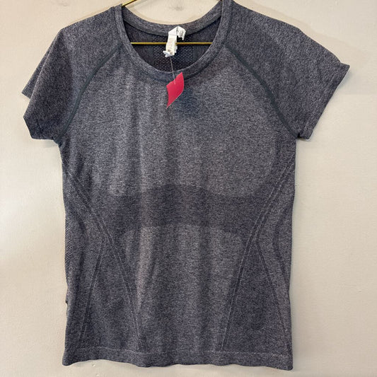 Athleta Grey Short Sleeve Athletic Top Large
