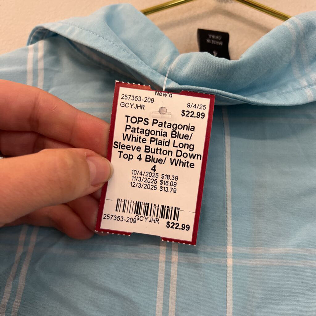 Patagonia Blue/ White Plaid Long Sleeve Button Down Top 4