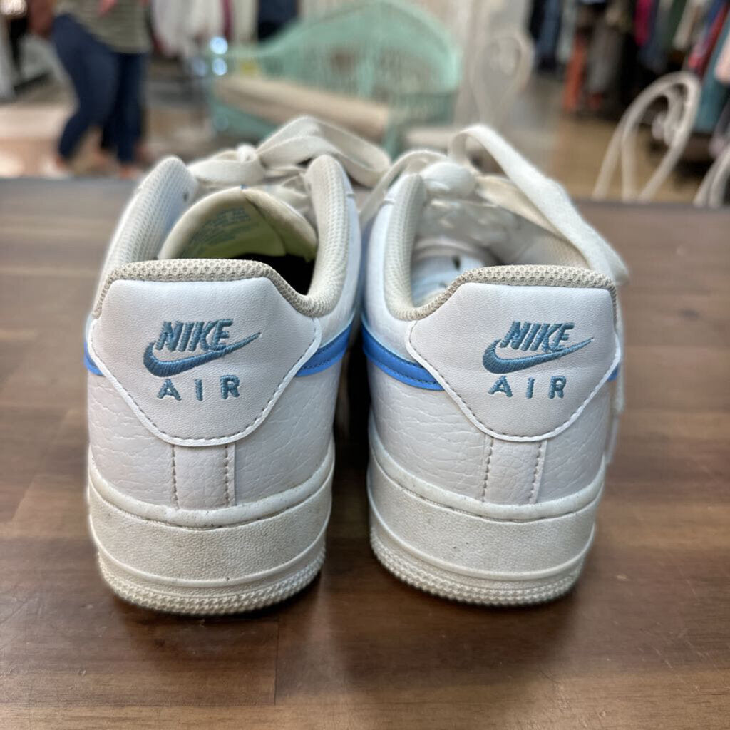 Nike White/ Blue Air Force Low Sneakers 7.5