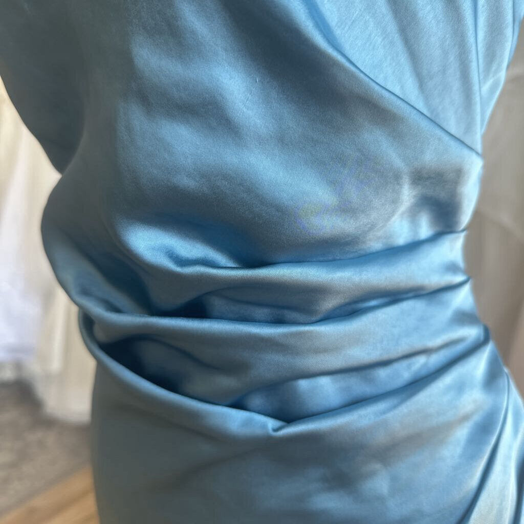 Elliatt Blue Silky One Shoulder Midi Dress Large