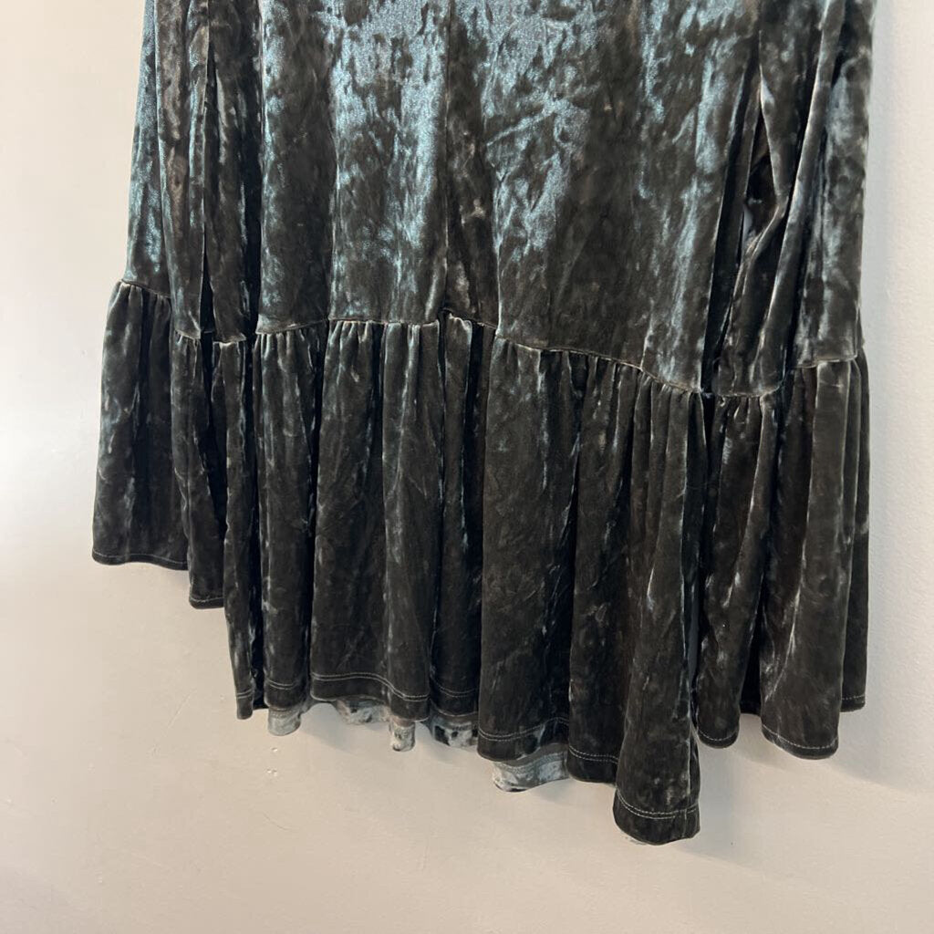 Cupio Grey Velvet Long Sleeve Top Large