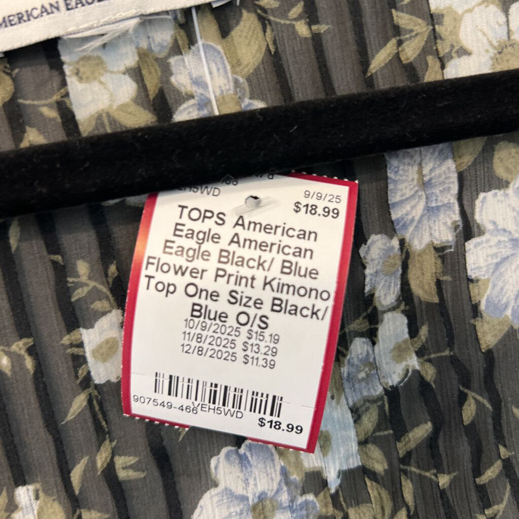American Eagle Black/ Blue Flower Print Kimono Top One Size