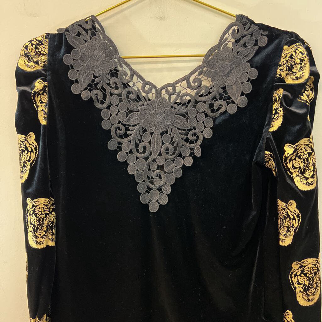 Catch Color Black Velvet Gold Tiger Print Long Sleeve Top Extra Large