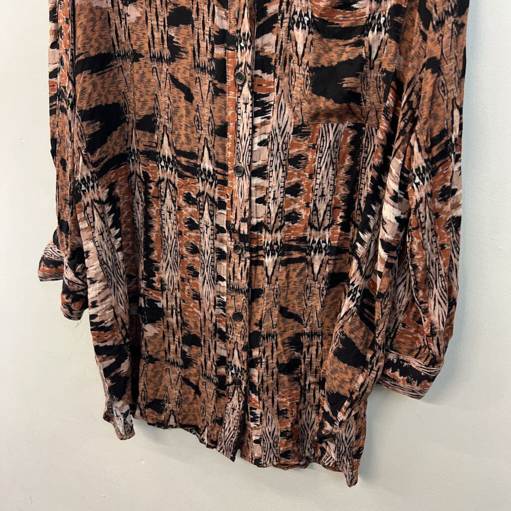 Vici Brown/ Black Print Long Sleeve Button Down Top Large