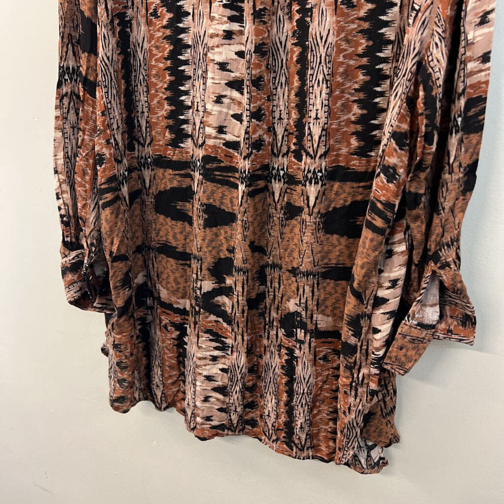 Vici Brown/ Black Print Long Sleeve Button Down Top Large