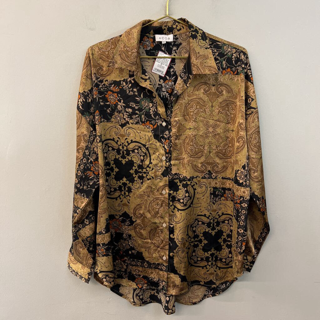 Acoa Black/ Gold Silky Print Long Sleeve Button Down Top Medium