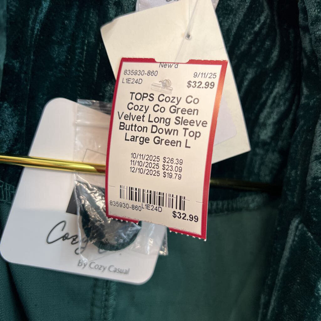 Cozy Co Green Velvet Long Sleeve Button Down Top Large