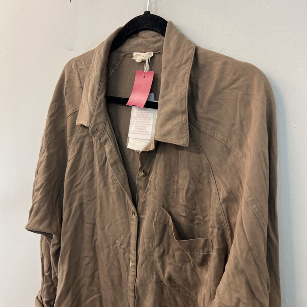 Hem and Thread Olive Long Sleeve Button Down Top Large