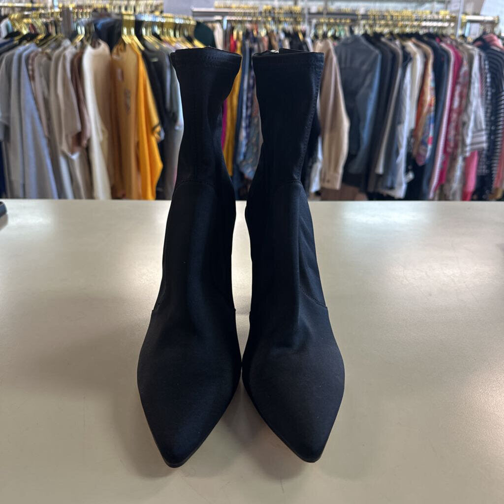 Dolce Vita Heeled Sock Boots 8.5