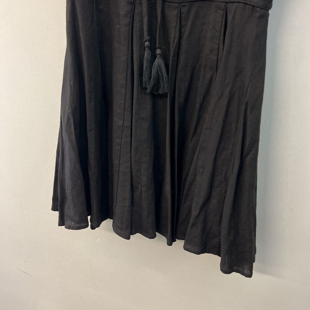 House of Harlow Black Short Puff Sleeve Deep V Neck Dress 6