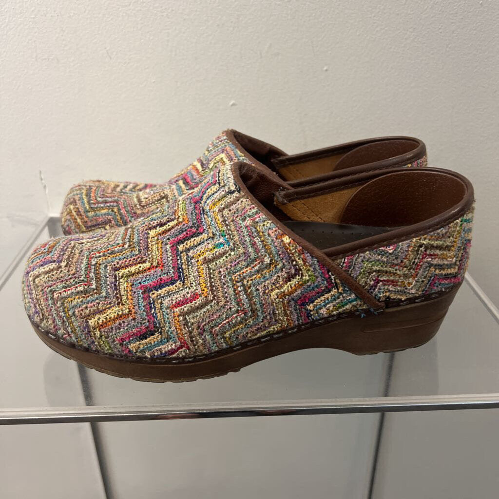 Sanita Multi Color Slip On Knit Danish Clogs 39