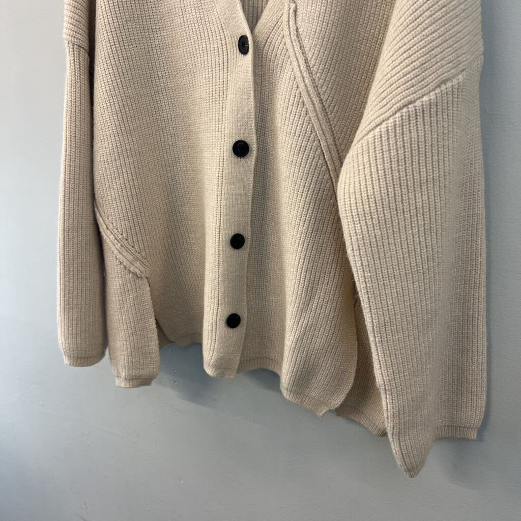 Buket List Cream kNit Cardigan Sweater Large