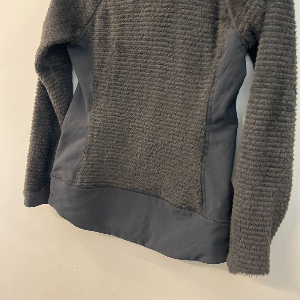 Mountain Hard Wear Black Fuzzy Long Sleeve Pullvover Extra Small