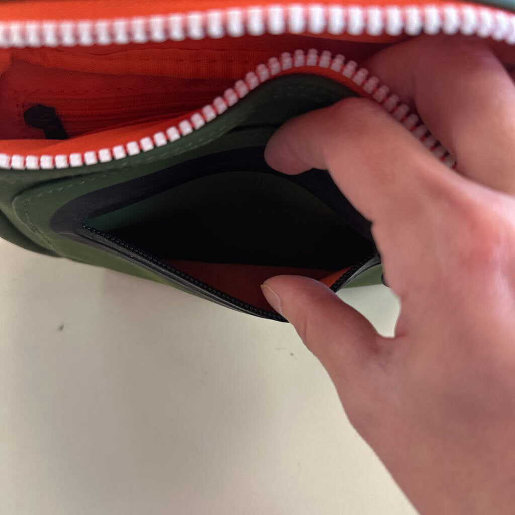 Hunter Green Belt Bag