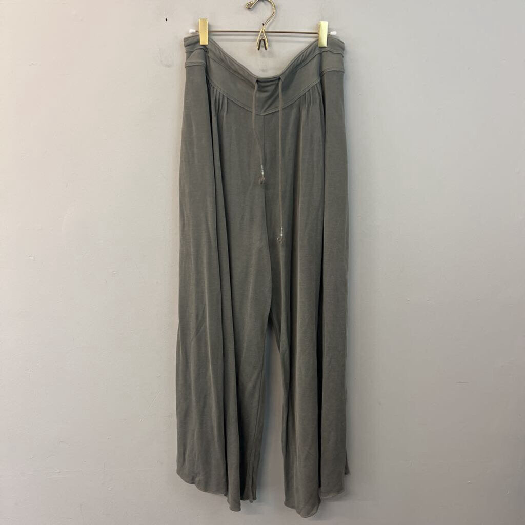 FP Movement Green Wide Leg Pull On Pants Large