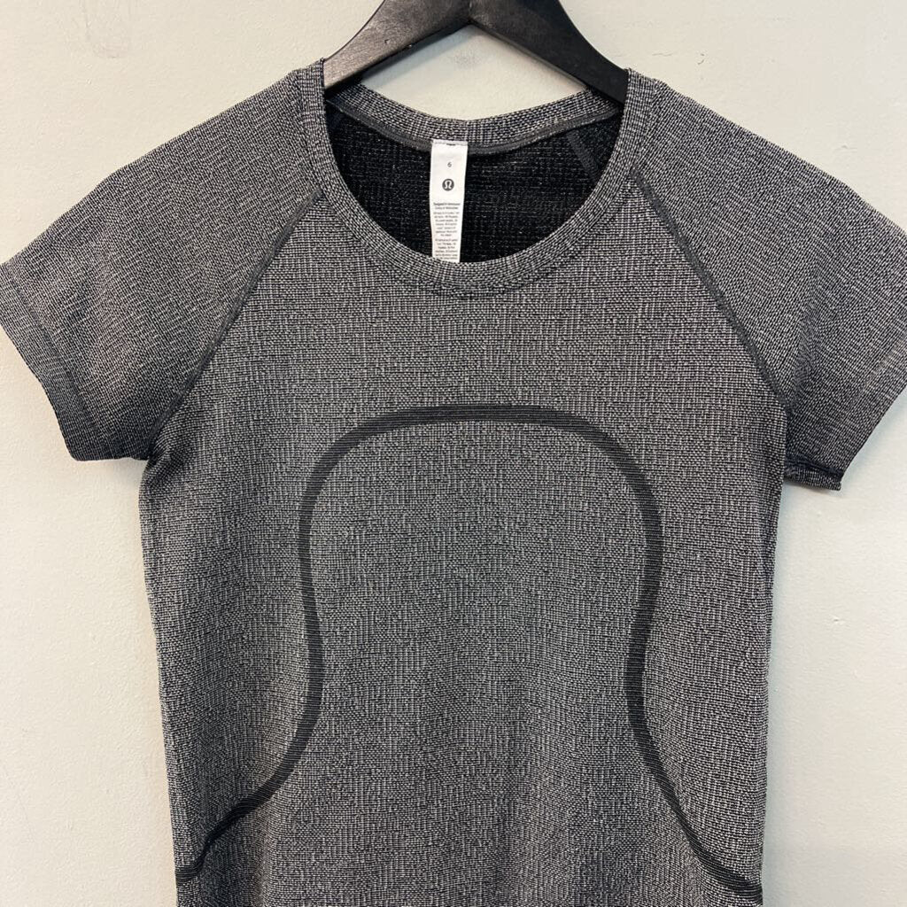 Lululelmon Grey/ White Shimmer Cropped Short Sleeve Top 6