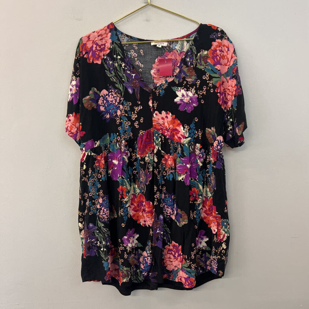 Andree Black/ Multi Flower Print Short Sleeve Shift Dress 1X