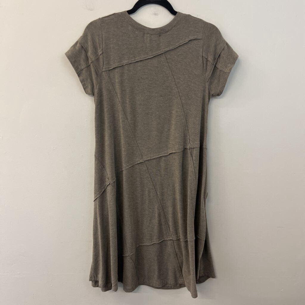 Thyme and Honey Grey Short Sleeve Dress Large
